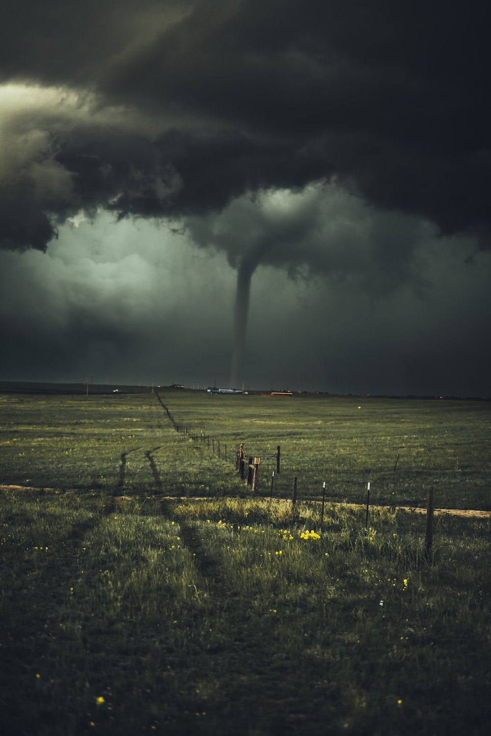 4K Tornado Wallpapers