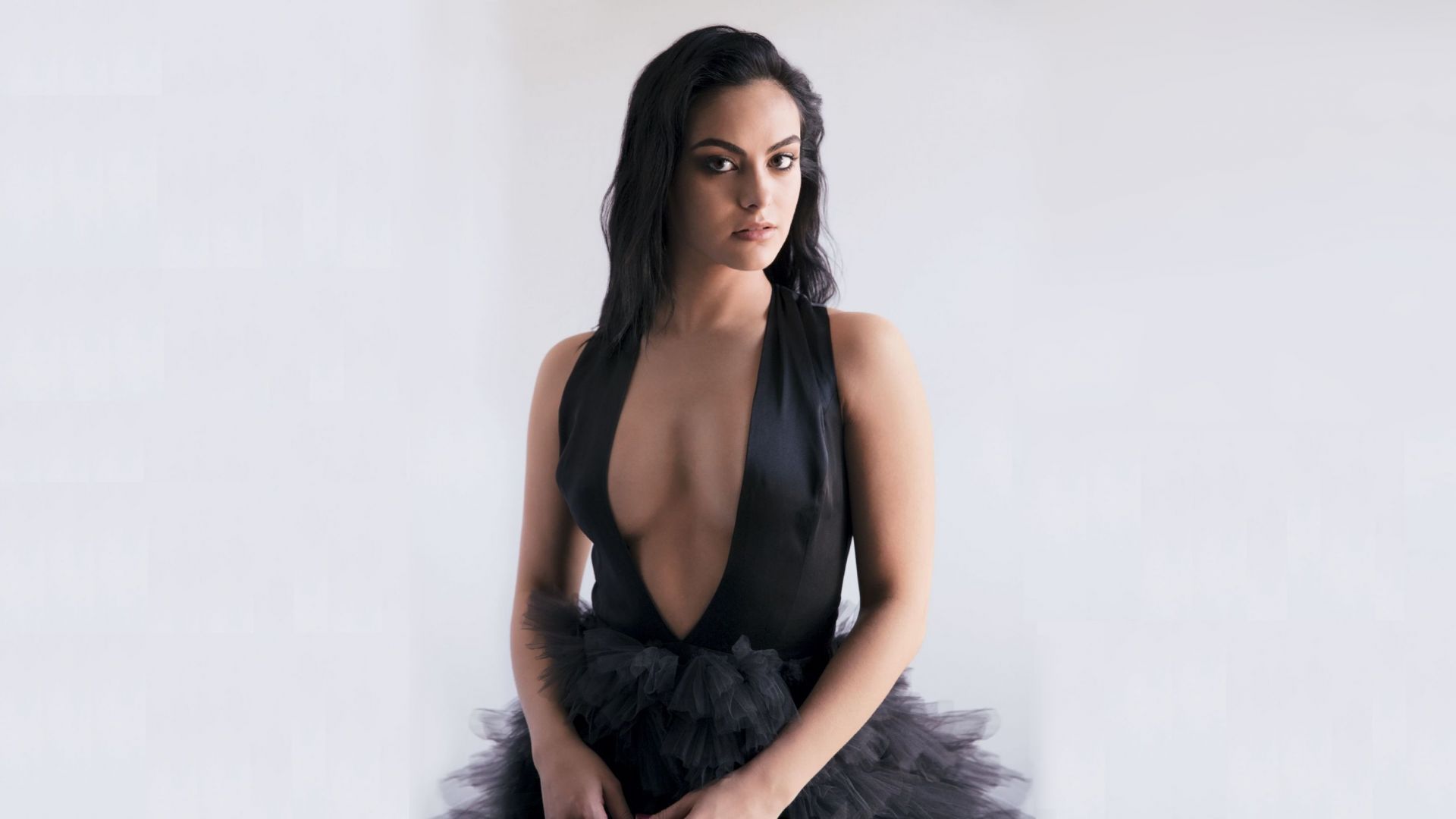 5K Camila Mendes 2020 Wallpapers