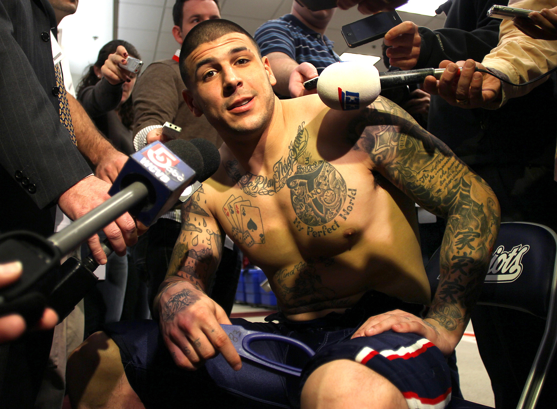 Aaron Hernandez Wallpapers