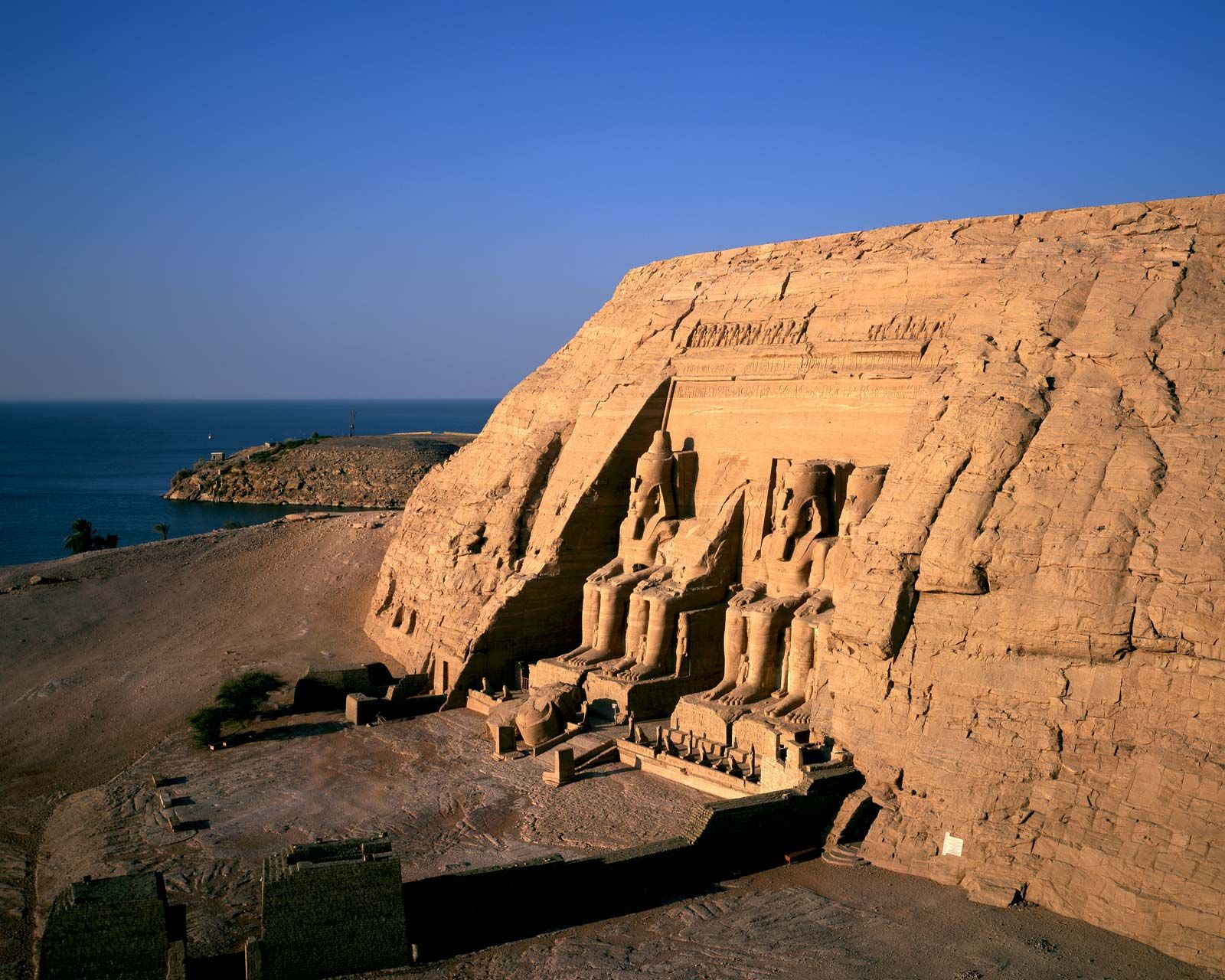 Abu Simbel Wallpapers