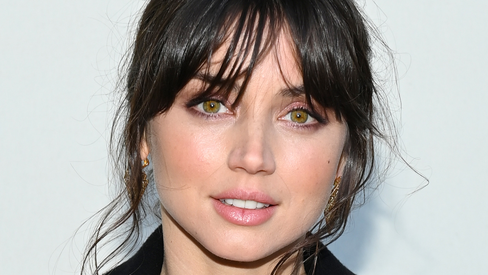 Actress Ana de Armas 2020 Wallpapers