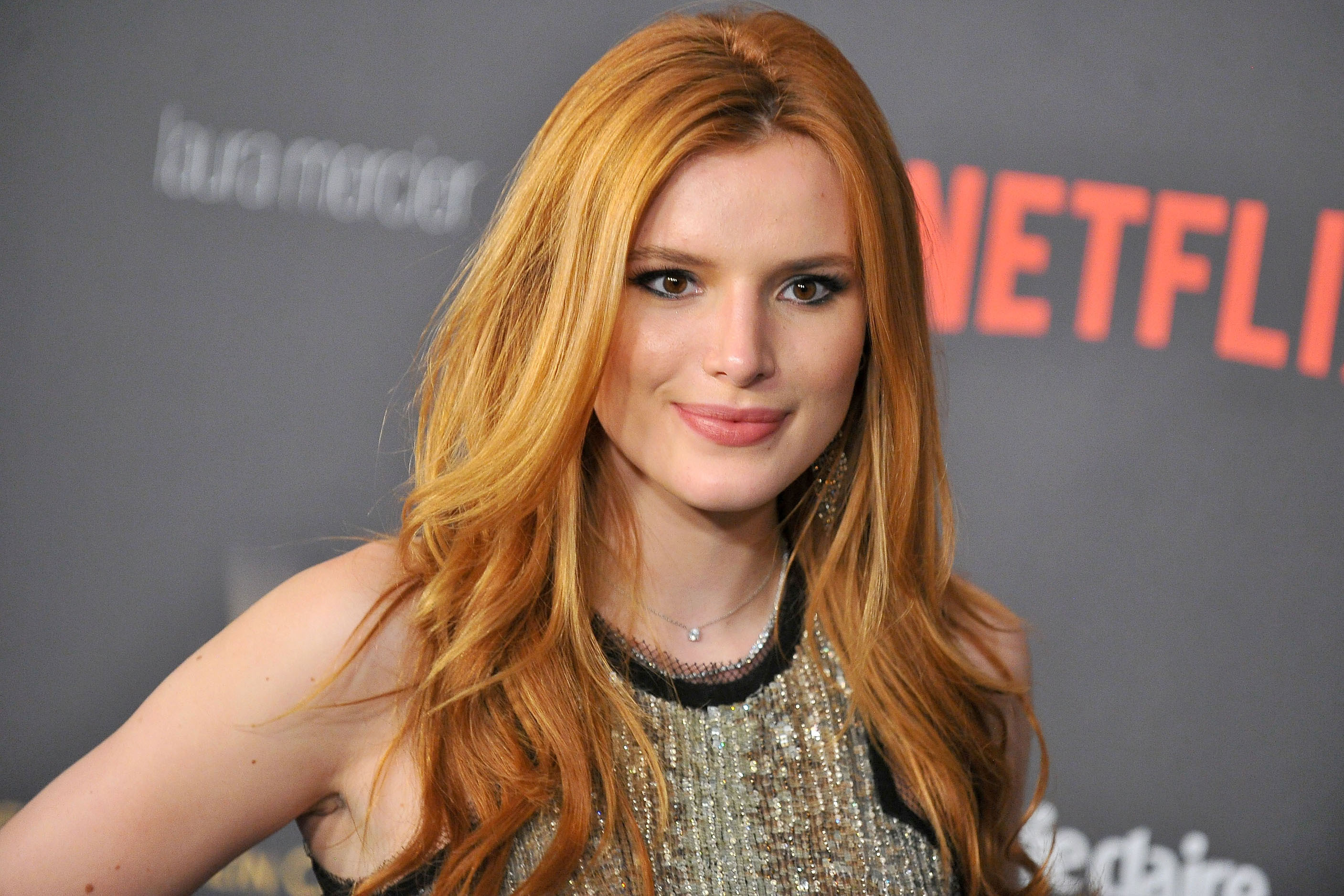 Actress Bella Thorne Beautiful Face Wallpapers