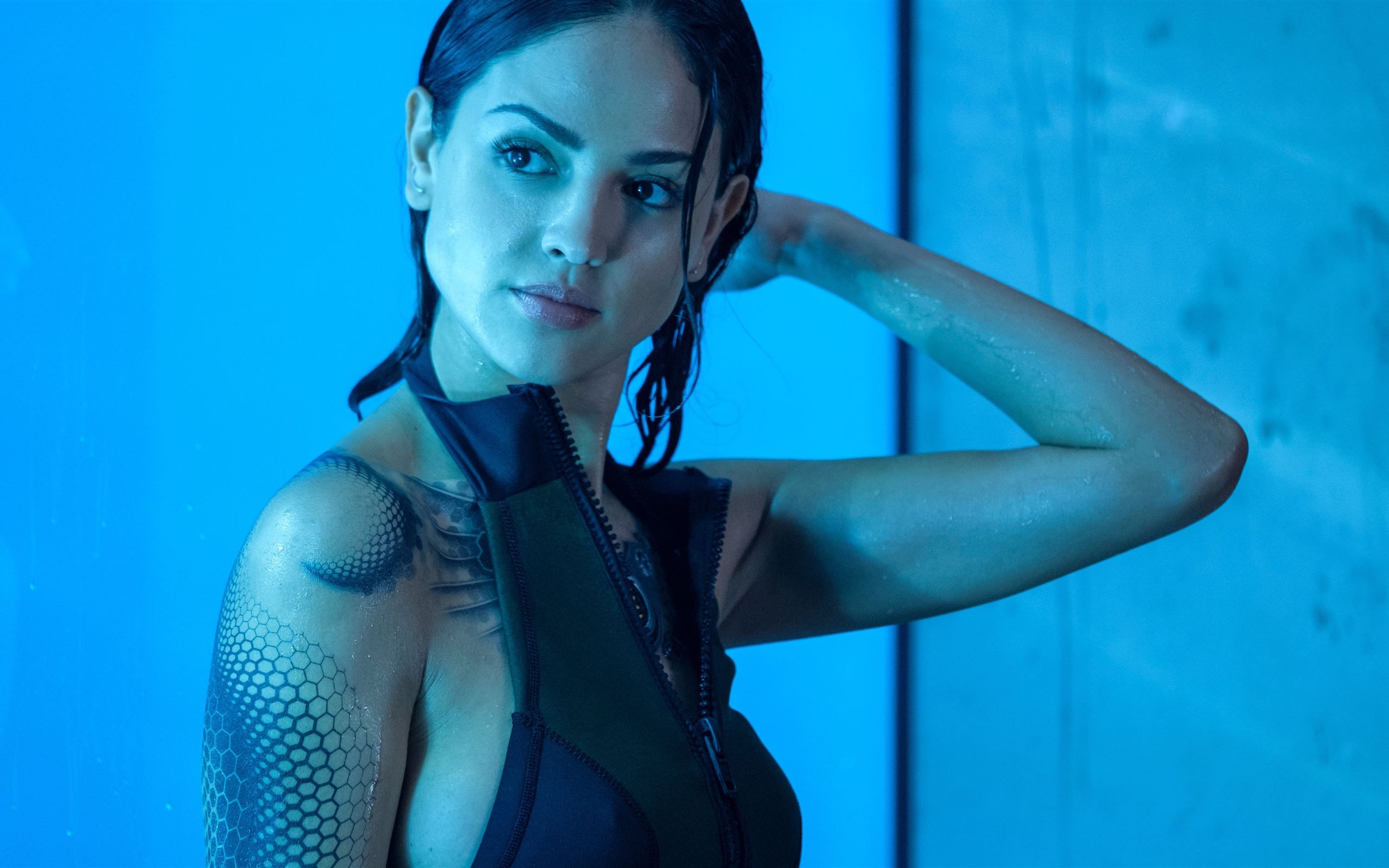 Actress Eiza Gonzalez 2020 Wallpapers