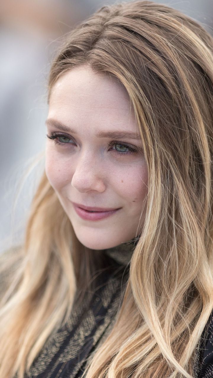 Actress Elizabeth Olsen 2021 Wallpapers