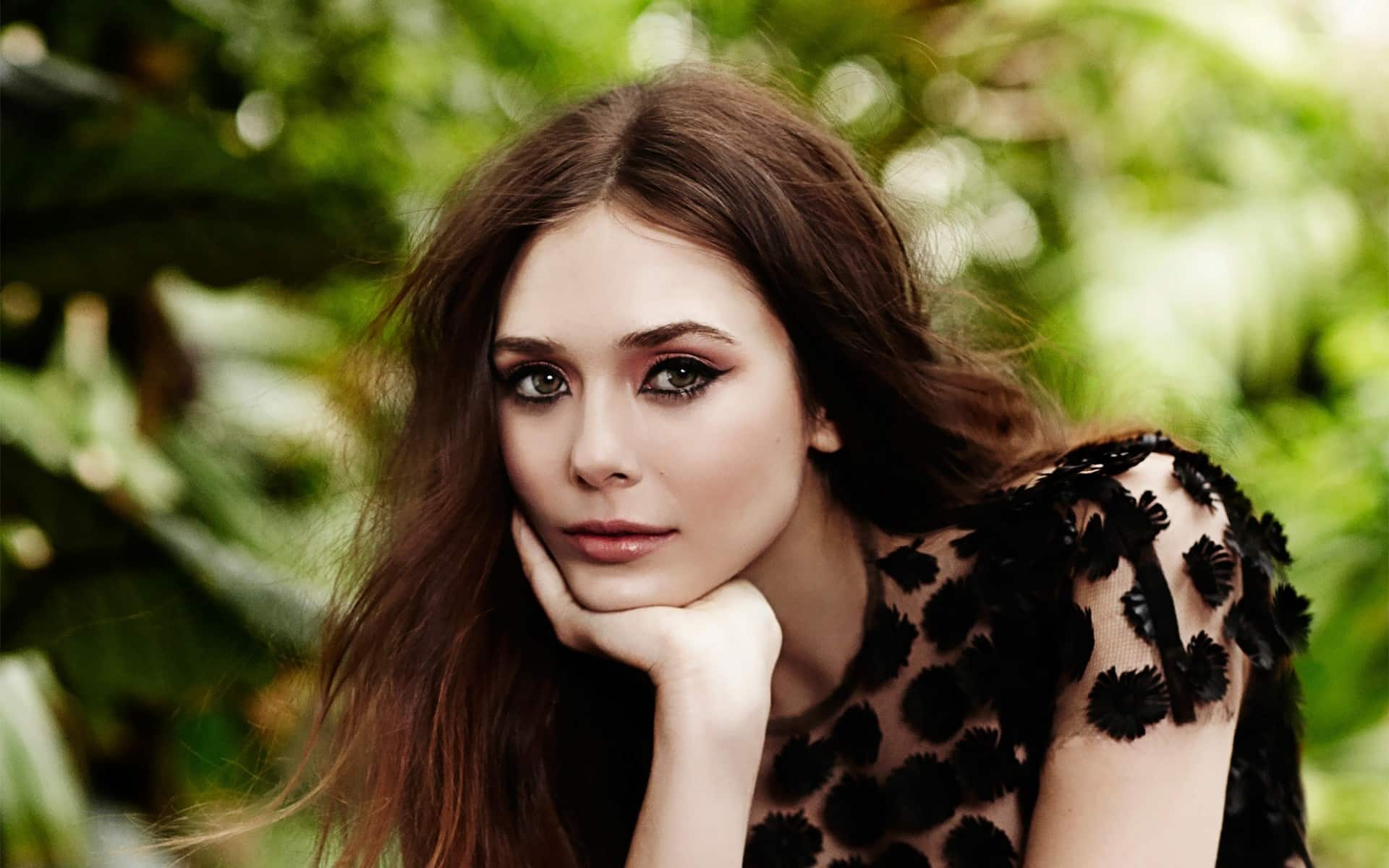 Actress Elizabeth Olsen 2021 Wallpapers