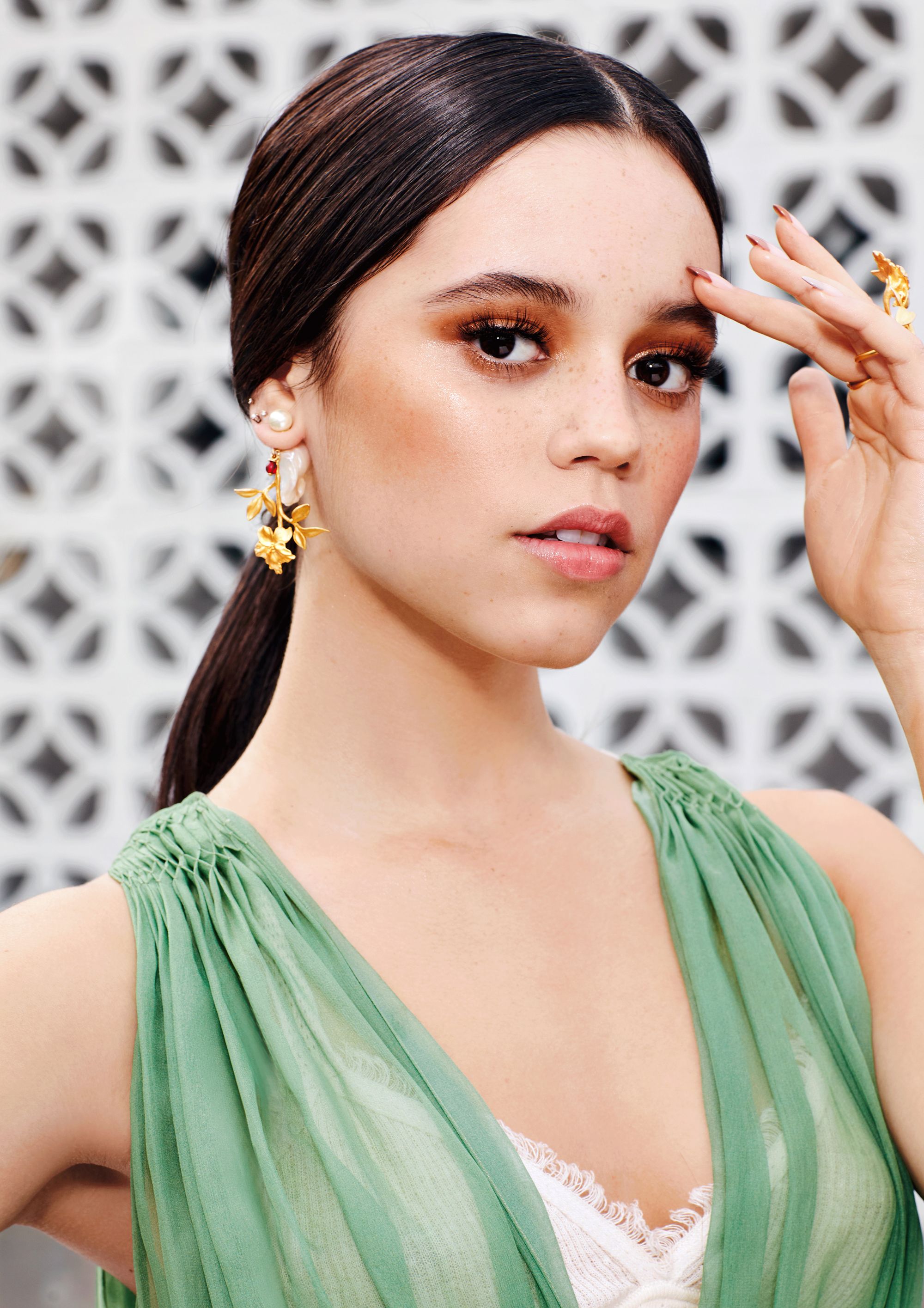 Actress Jenna Ortega 2020 Wallpapers