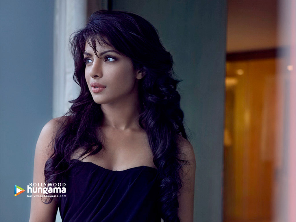 Actress Priyanka Chopra 2020 Wallpapers