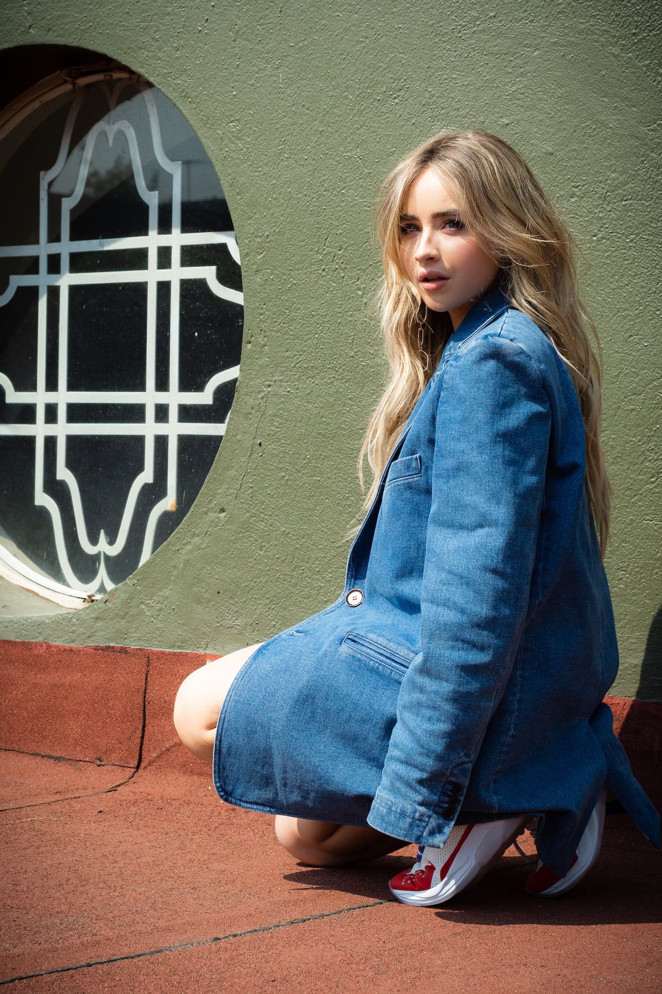 Actress Sabrina Carpenter 2020 Wallpapers