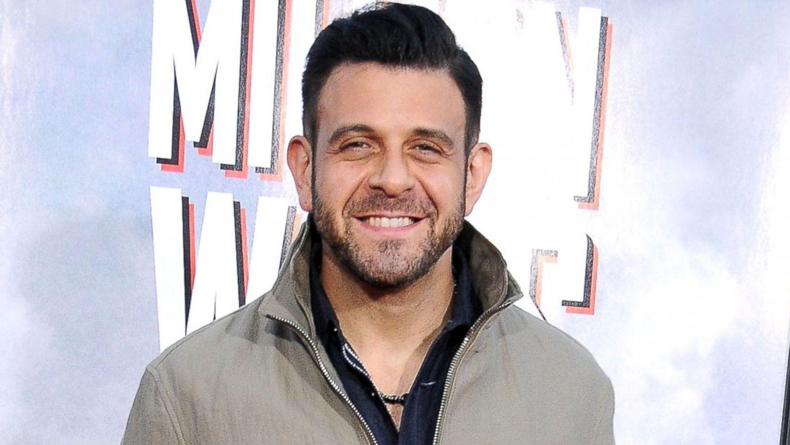 Adam RIchman Wallpapers