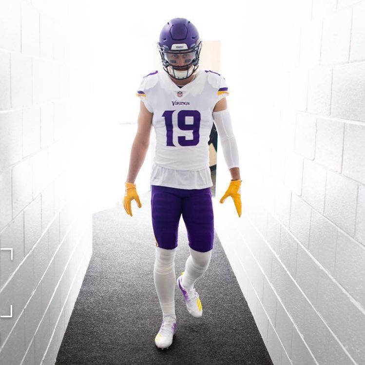 Adam Thielen Wallpapers