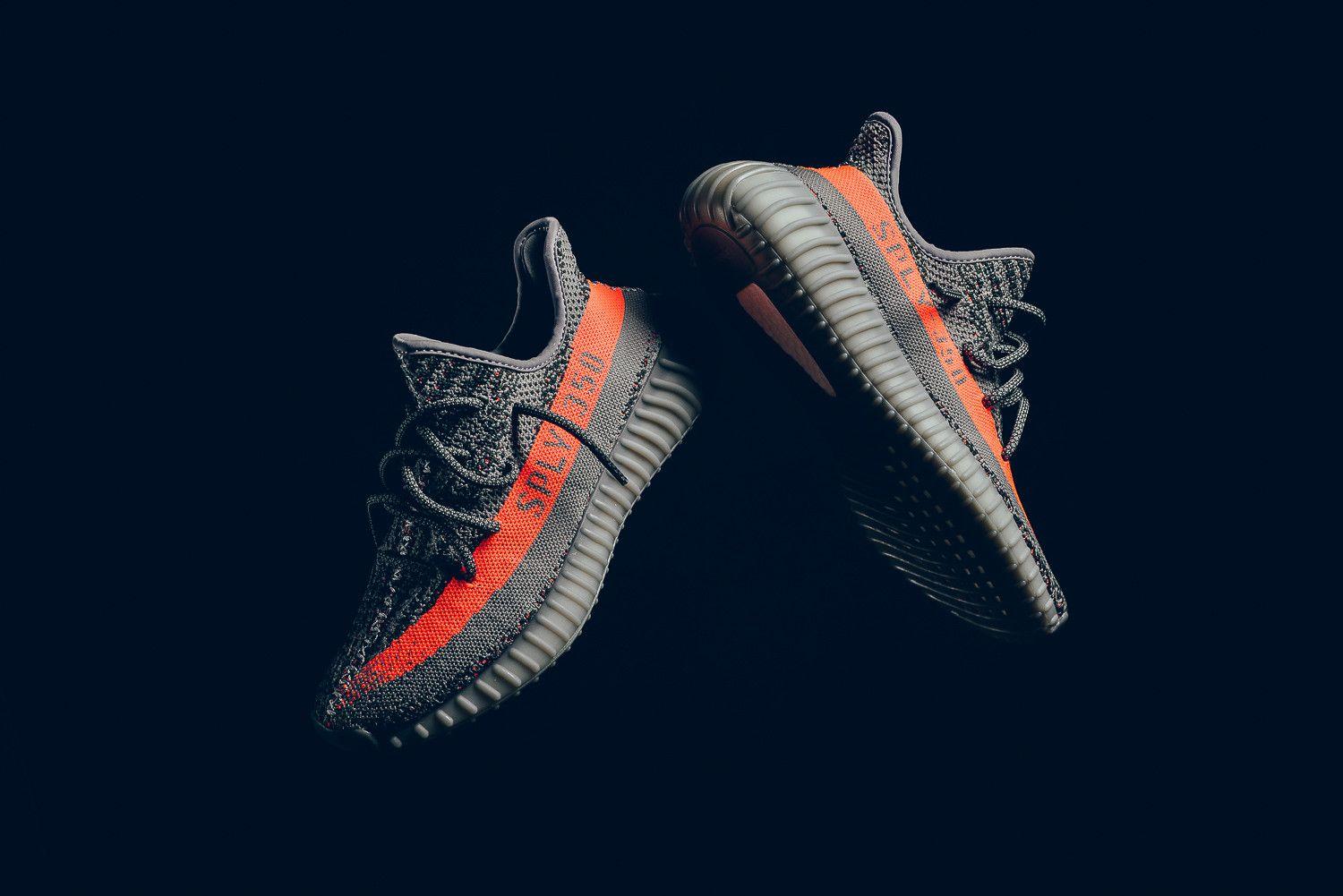 Adidas Yeezy Boost 350 V2 Wallpapers