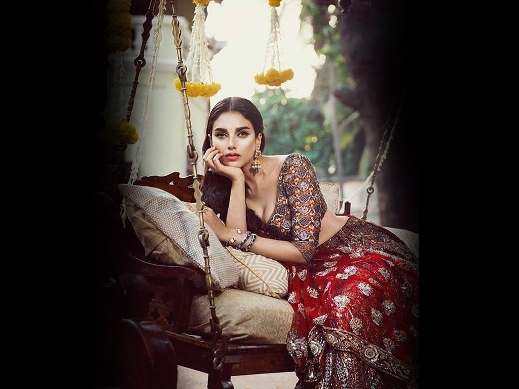 Aditi Rao Hydari Wallpapers