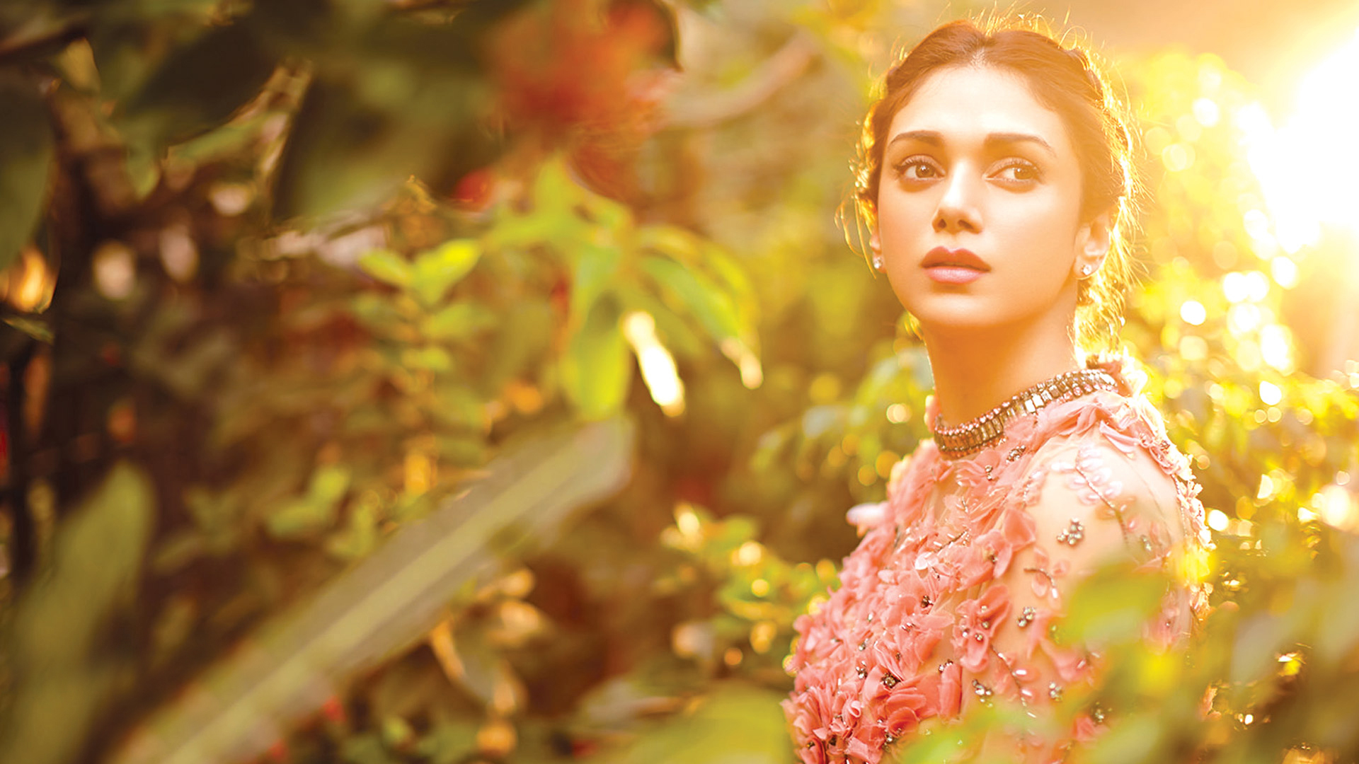 Aditi Rao Hydari Wallpapers