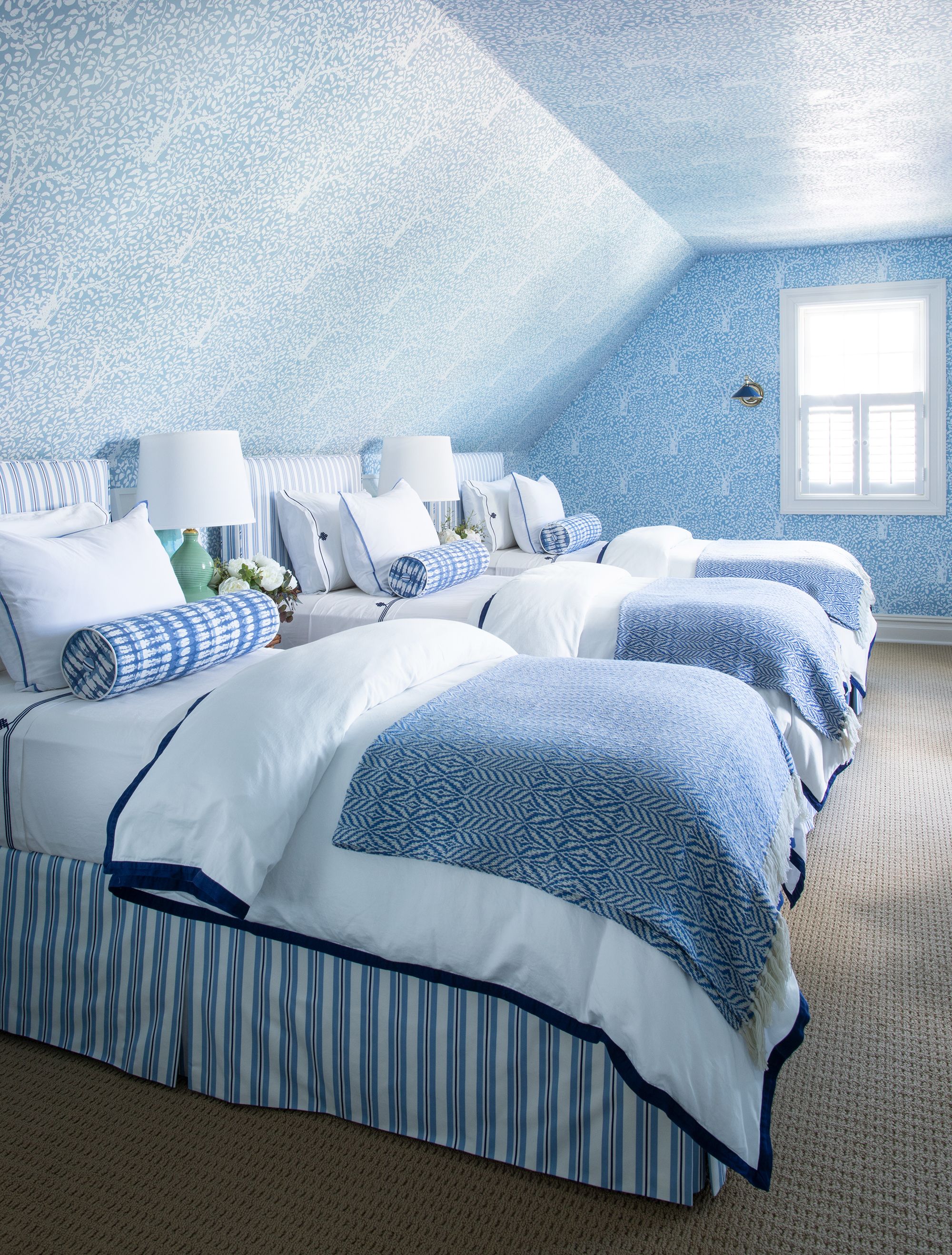 Aesthetic Bedroom Wallpapers