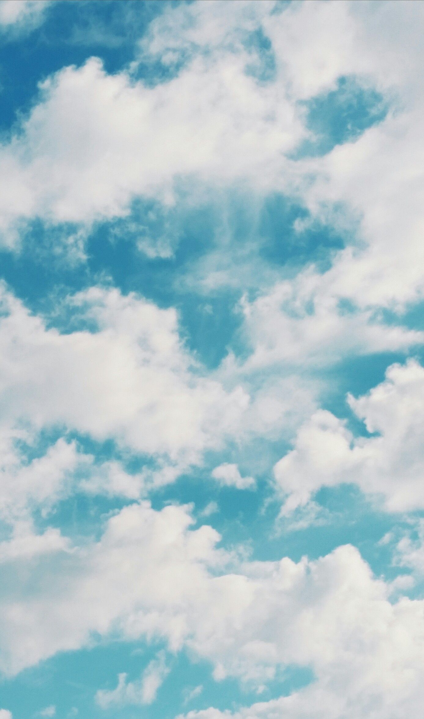 Aesthetic Blue Clouds Wallpapers