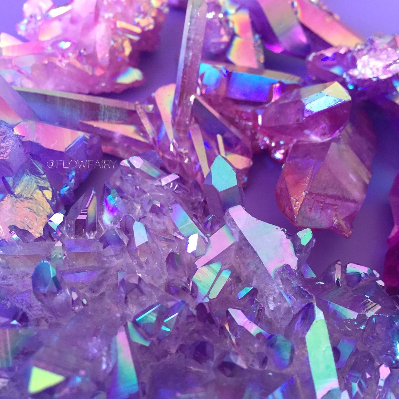 Aesthetic Crystal Wallpapers