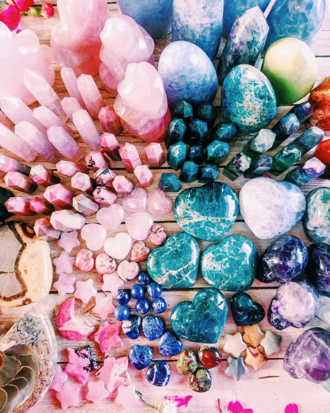 Aesthetic Crystal Wallpapers