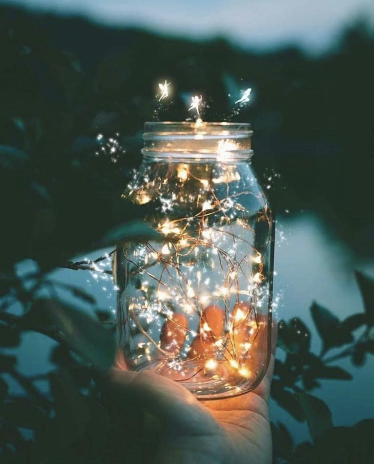 Aesthetic Fairy Lights Wallpapers