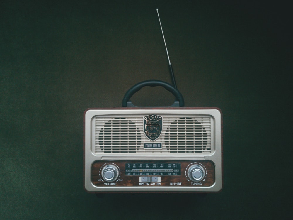 Aesthetic Vintage Radio Wallpapers