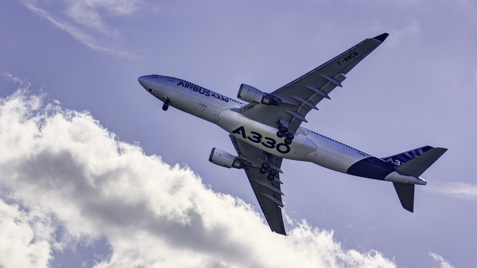 Airbus A330 Wallpapers