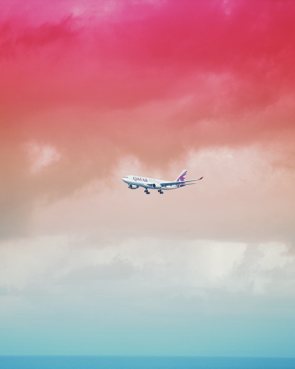 Airplane Minimal Gradient Wallpapers