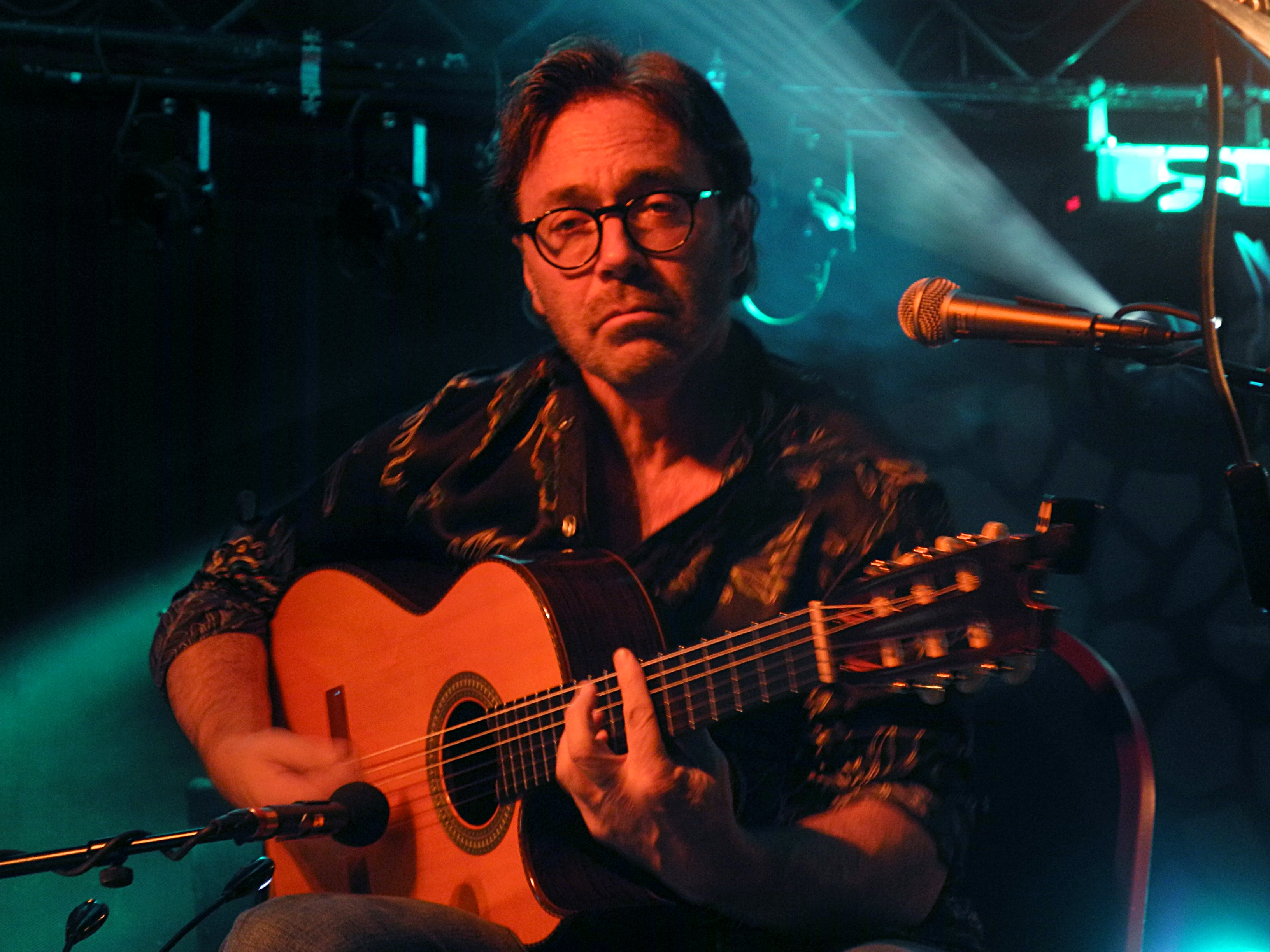 Al Di Meola Wallpapers