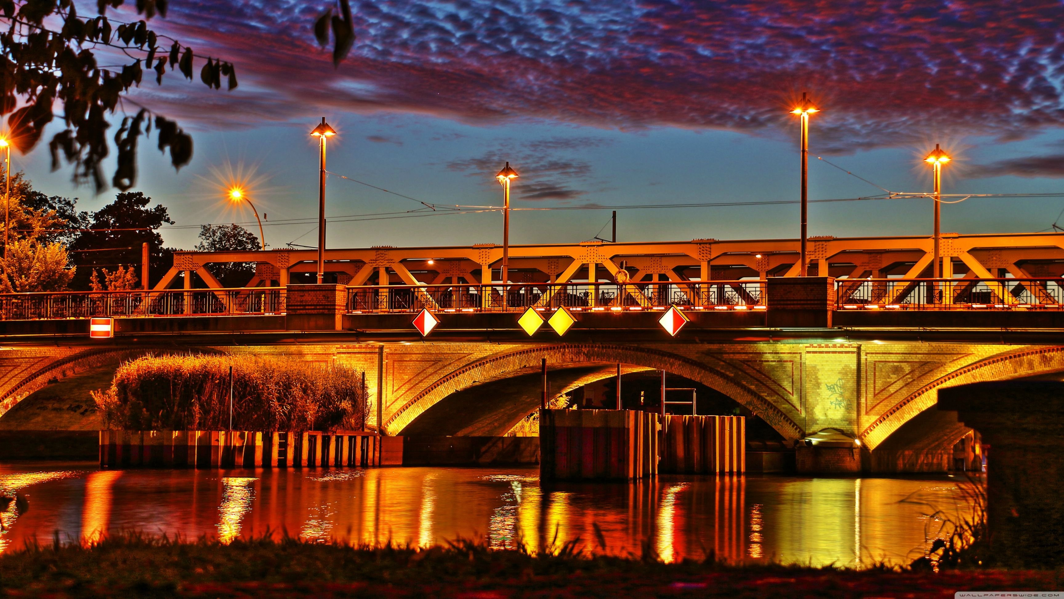 Albert Bridge Wallpapers