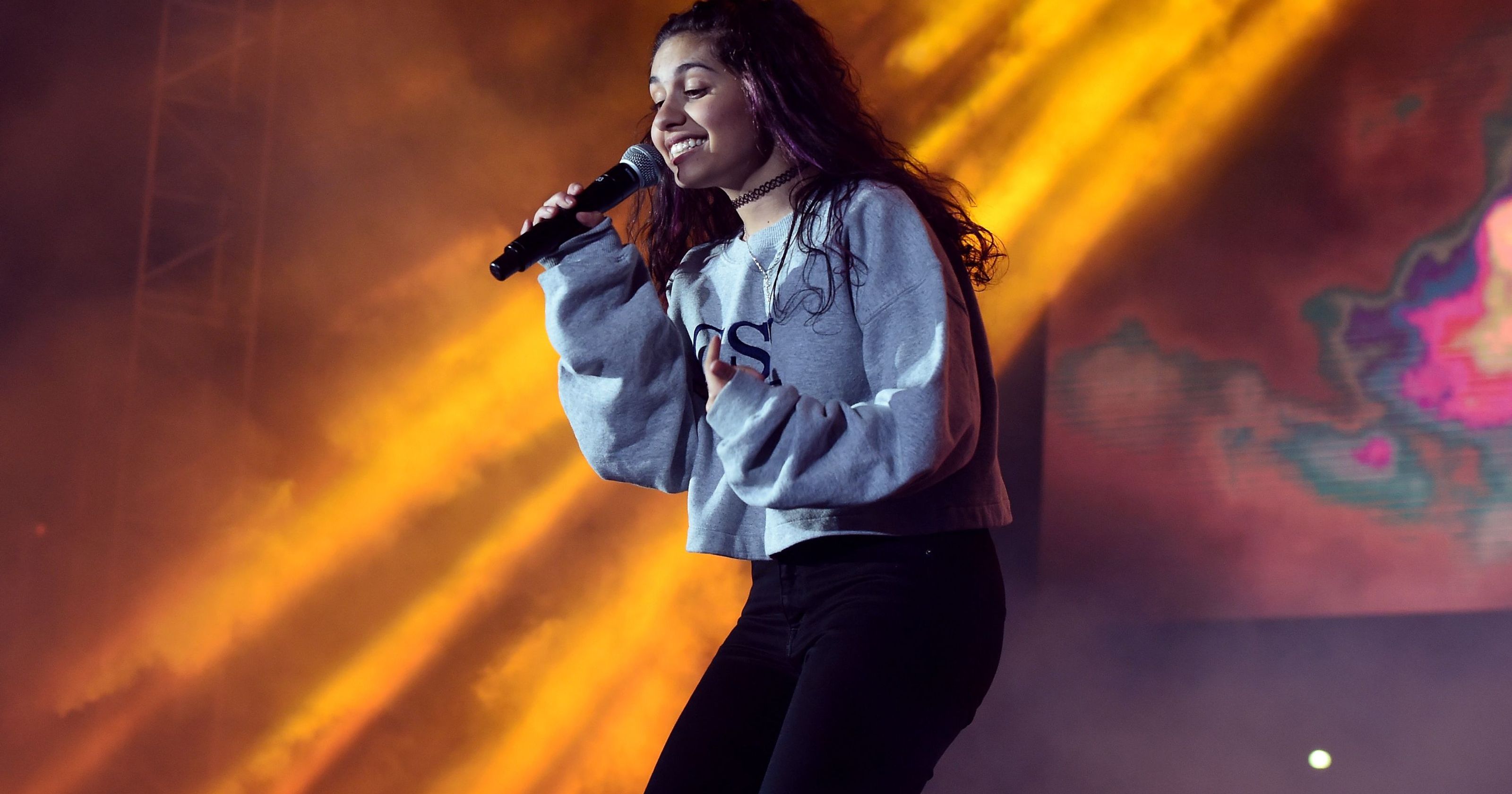 Alessia Cara Wallpapers