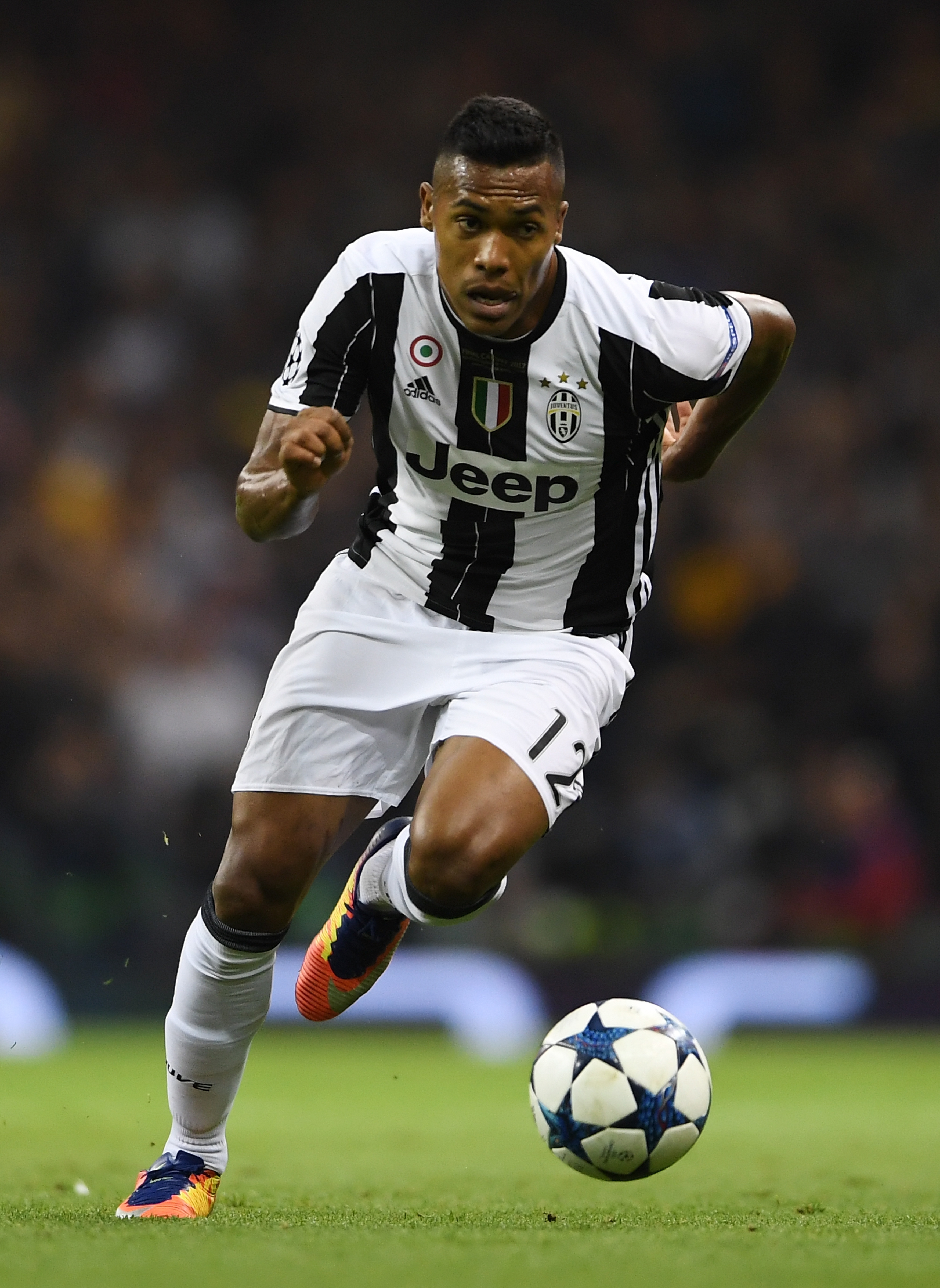 Alex Sandro Wallpapers