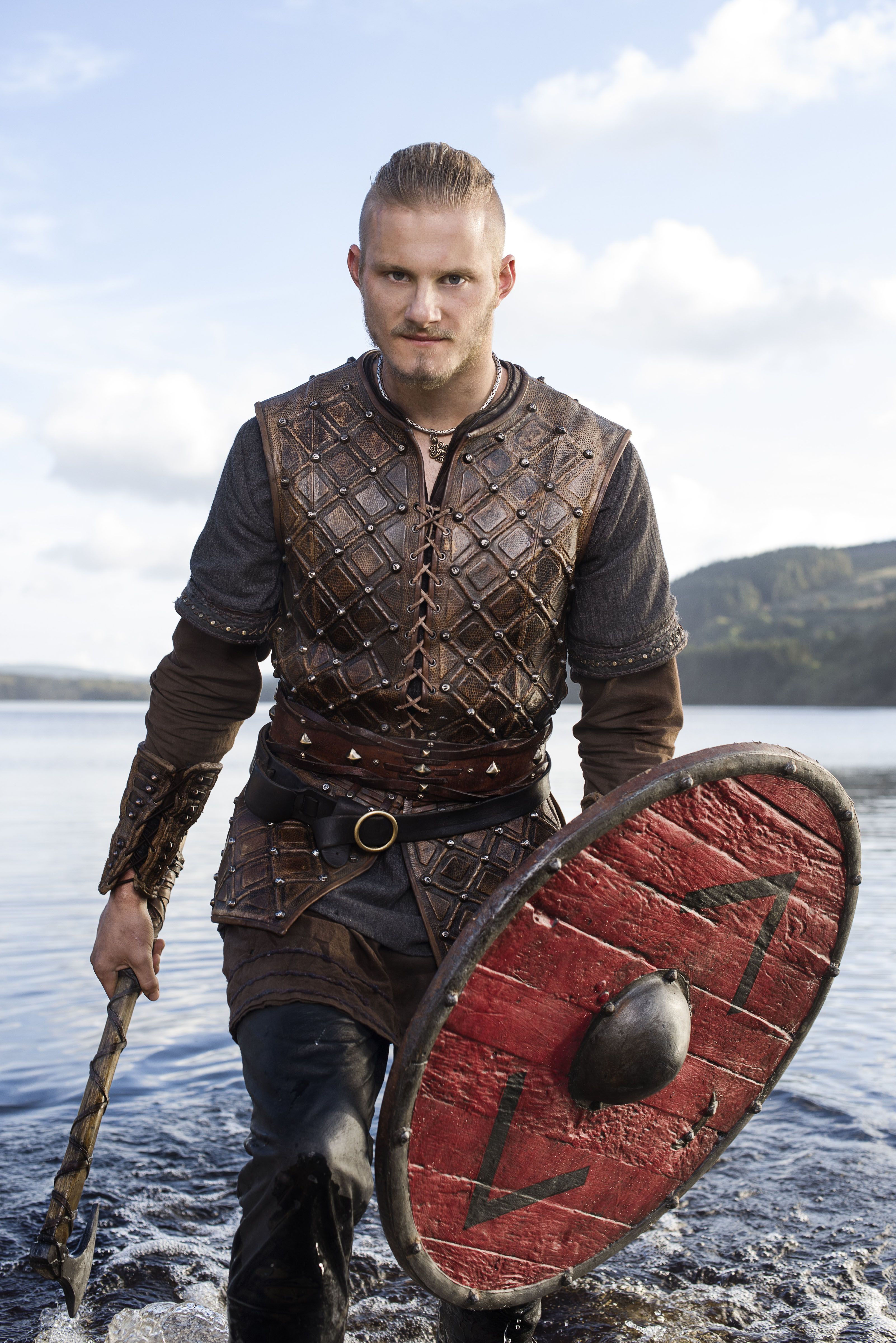 Alexander Ludwig As Bjorn Lothbrok Wallpapers