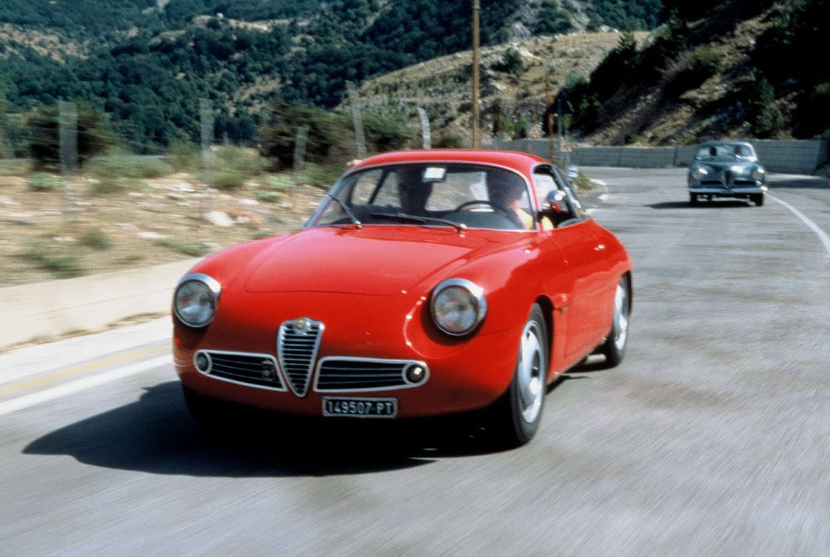 Alfa Romeo 2600 Sprint Wallpapers