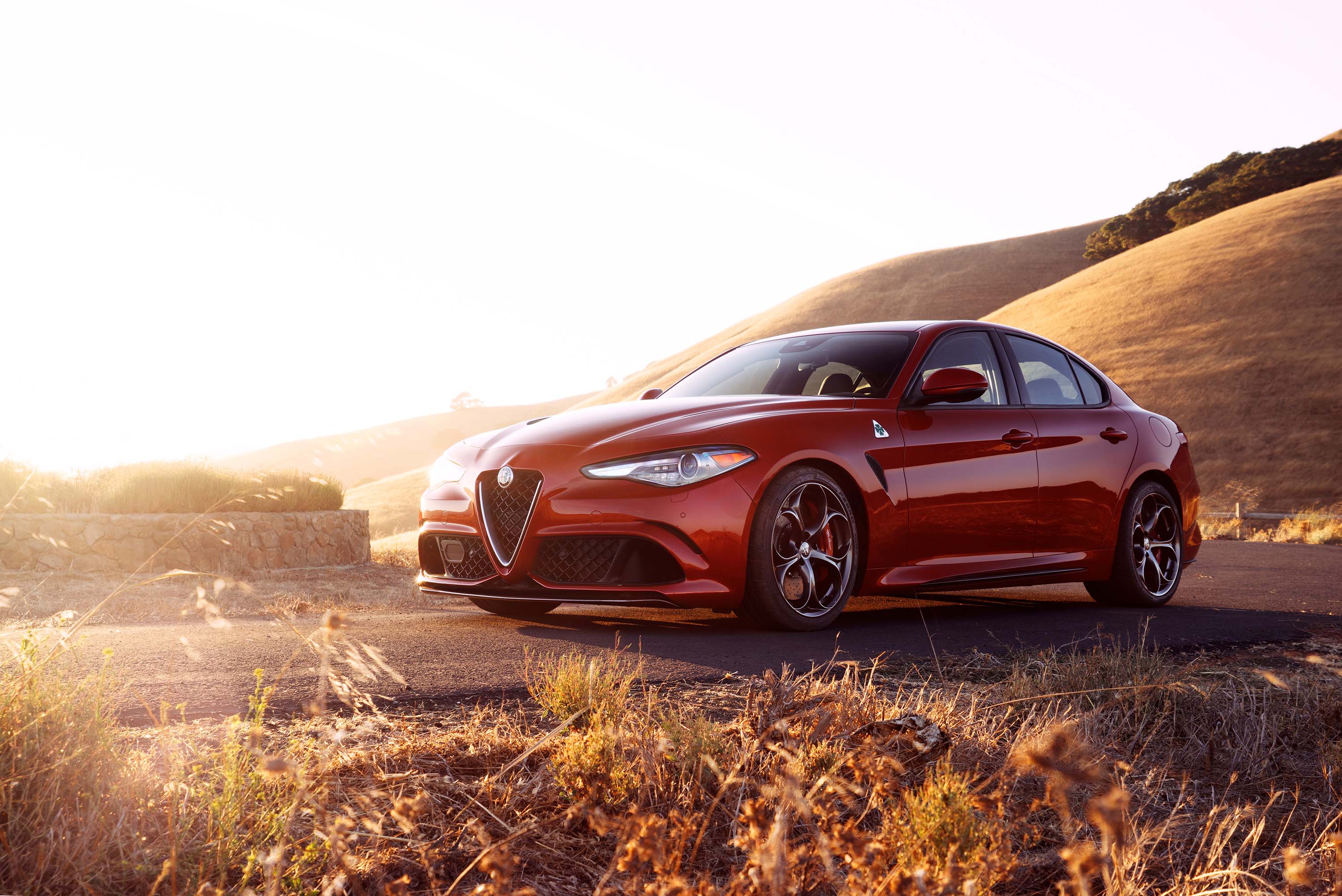 Alfa Romeo 5 Series Rival Wallpapers