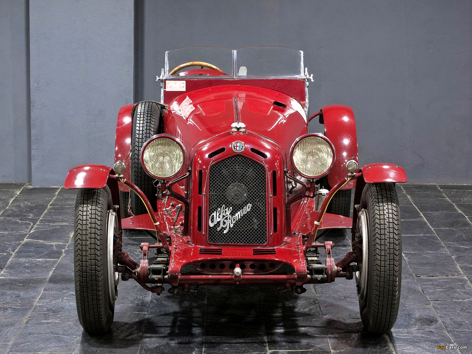 Alfa Romeo 8C 2300 Wallpapers