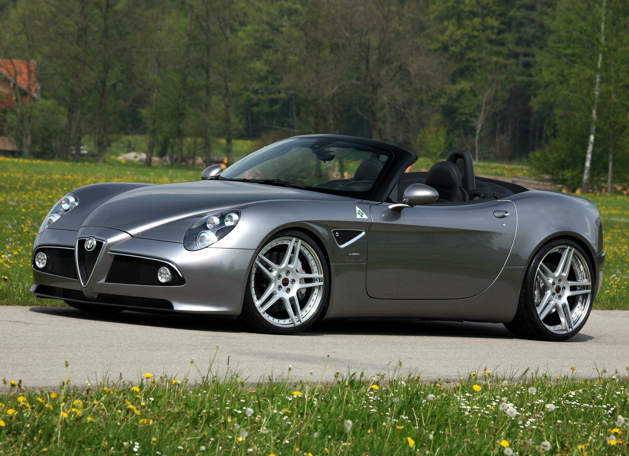 Alfa Romeo 8C Spider Wallpapers