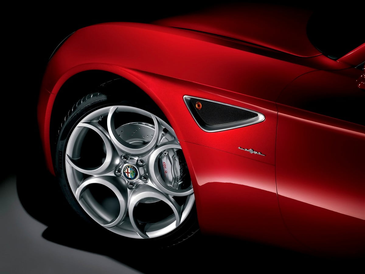 Alfa Romeo 8C Wallpapers