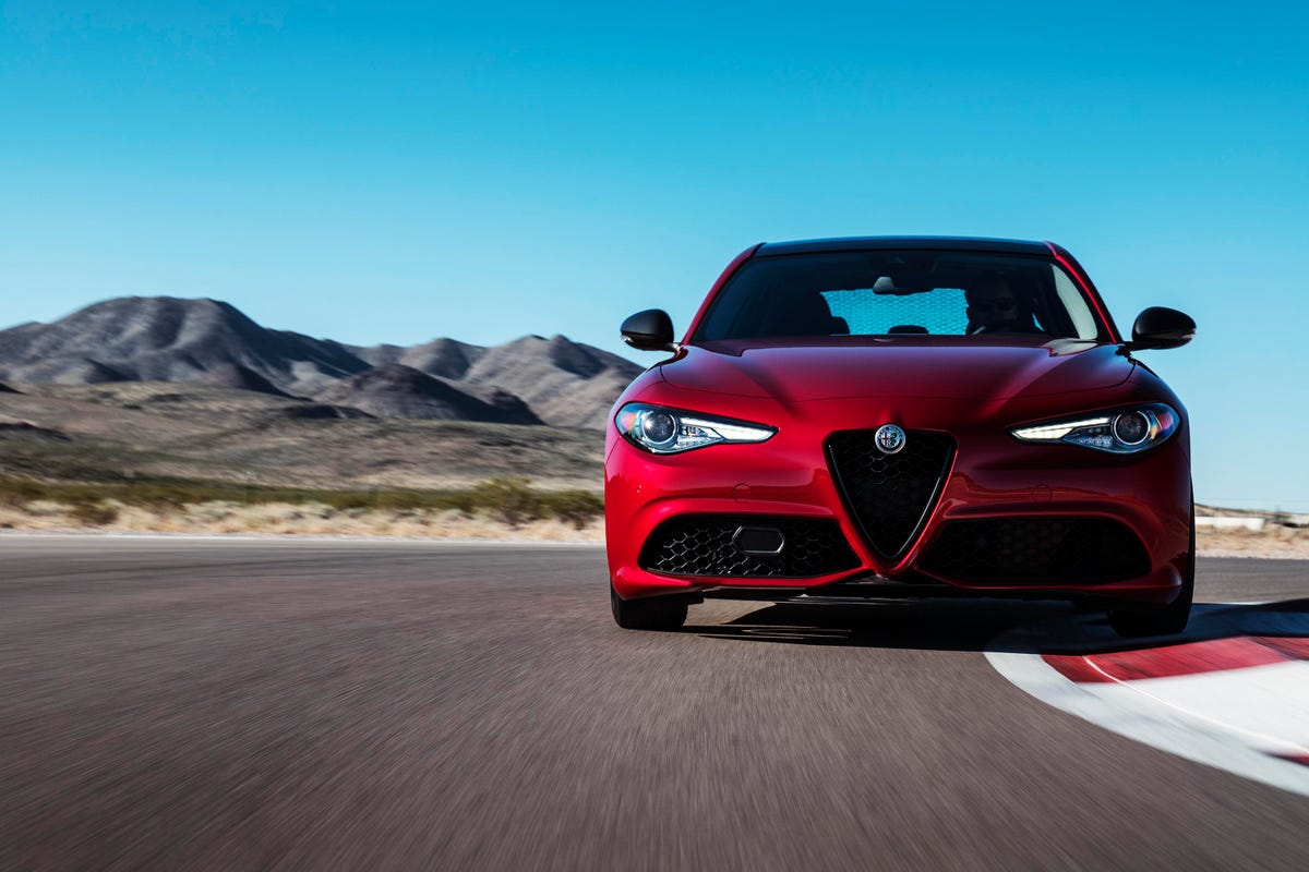 Alfa Romeo Alfa 6 Wallpapers