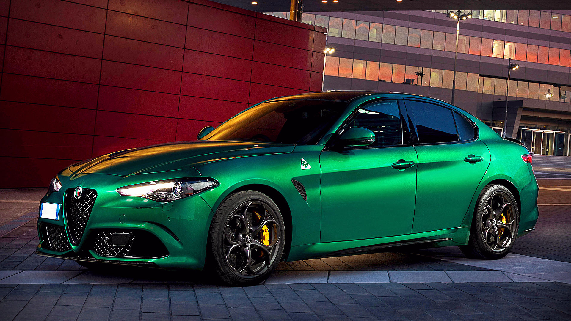 Alfa Romeo Giulia Quadrifoglio Wallpapers