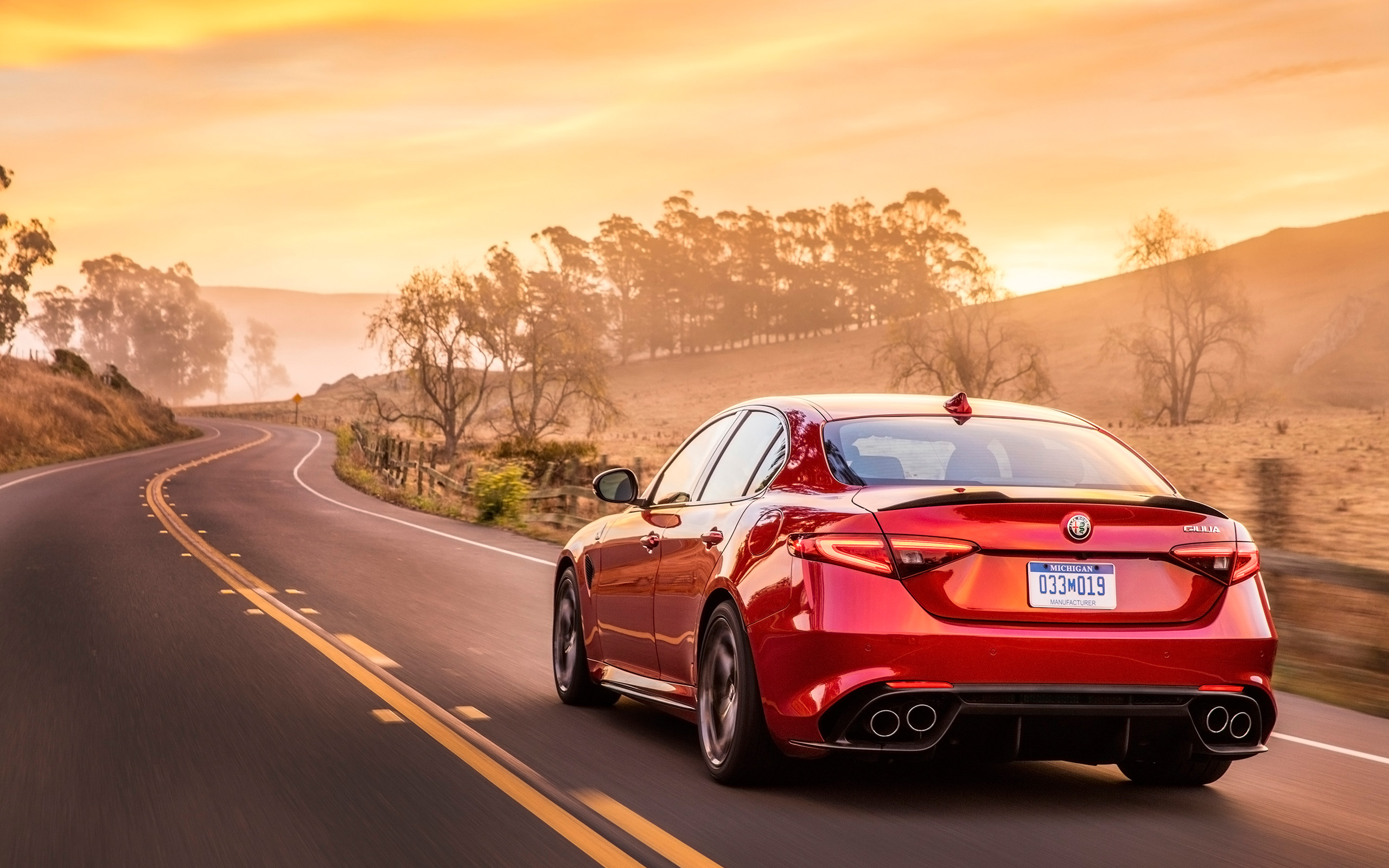 Alfa Romeo Giulia Quadrifoglio Wallpapers