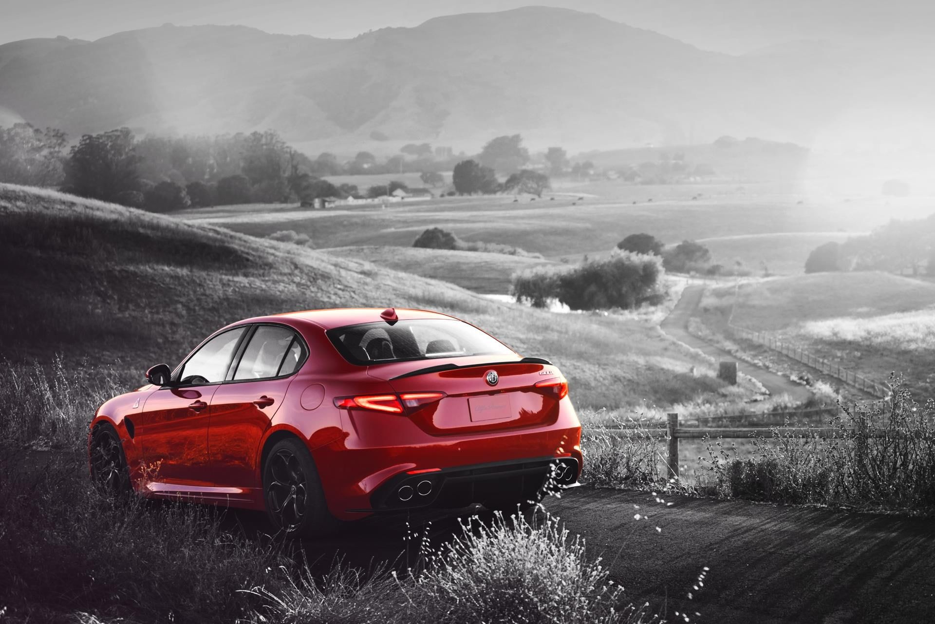 Alfa Romeo Giulia Quadrifoglio Wallpapers