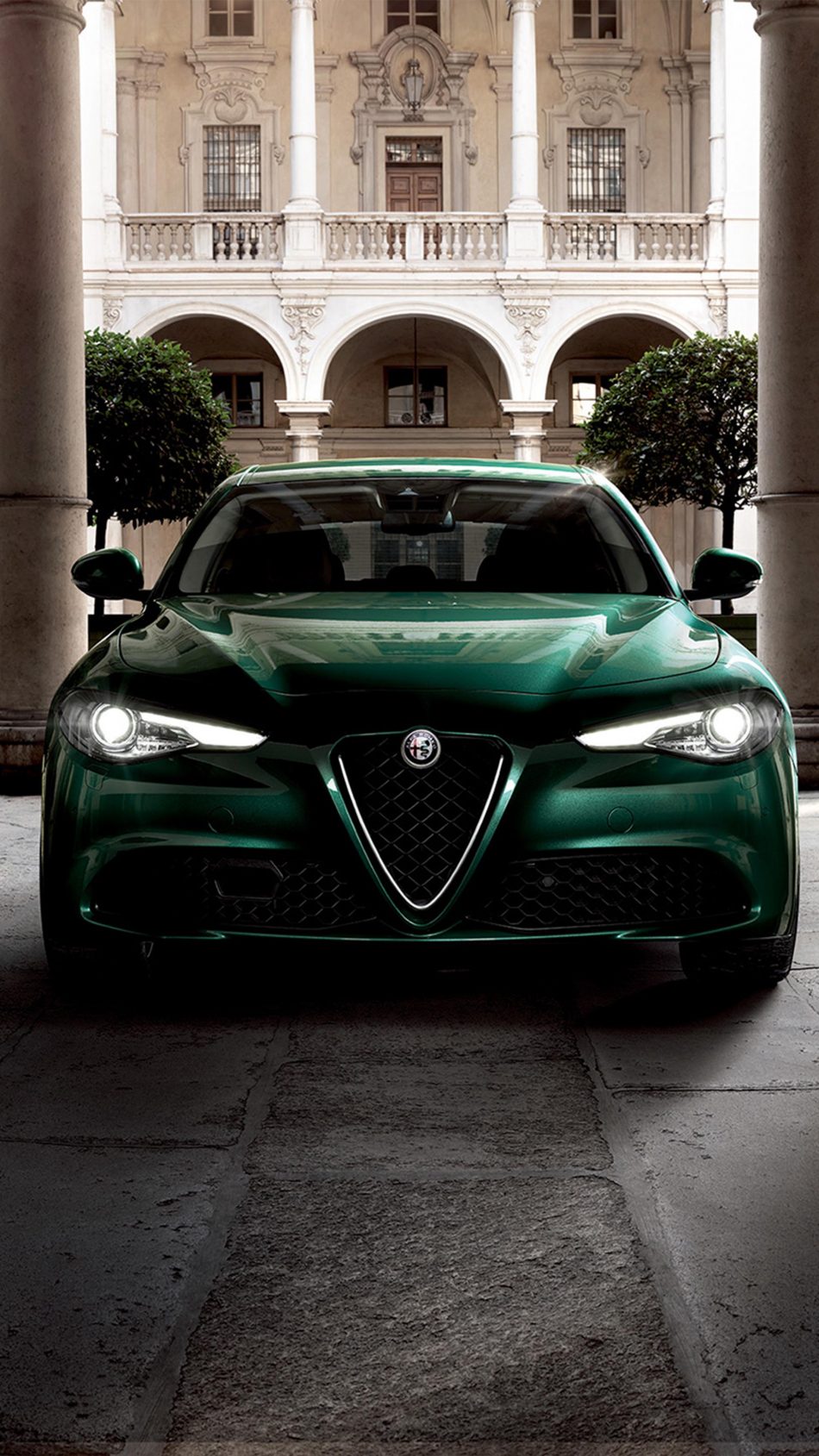 Alfa Romeo Giulia Wallpapers