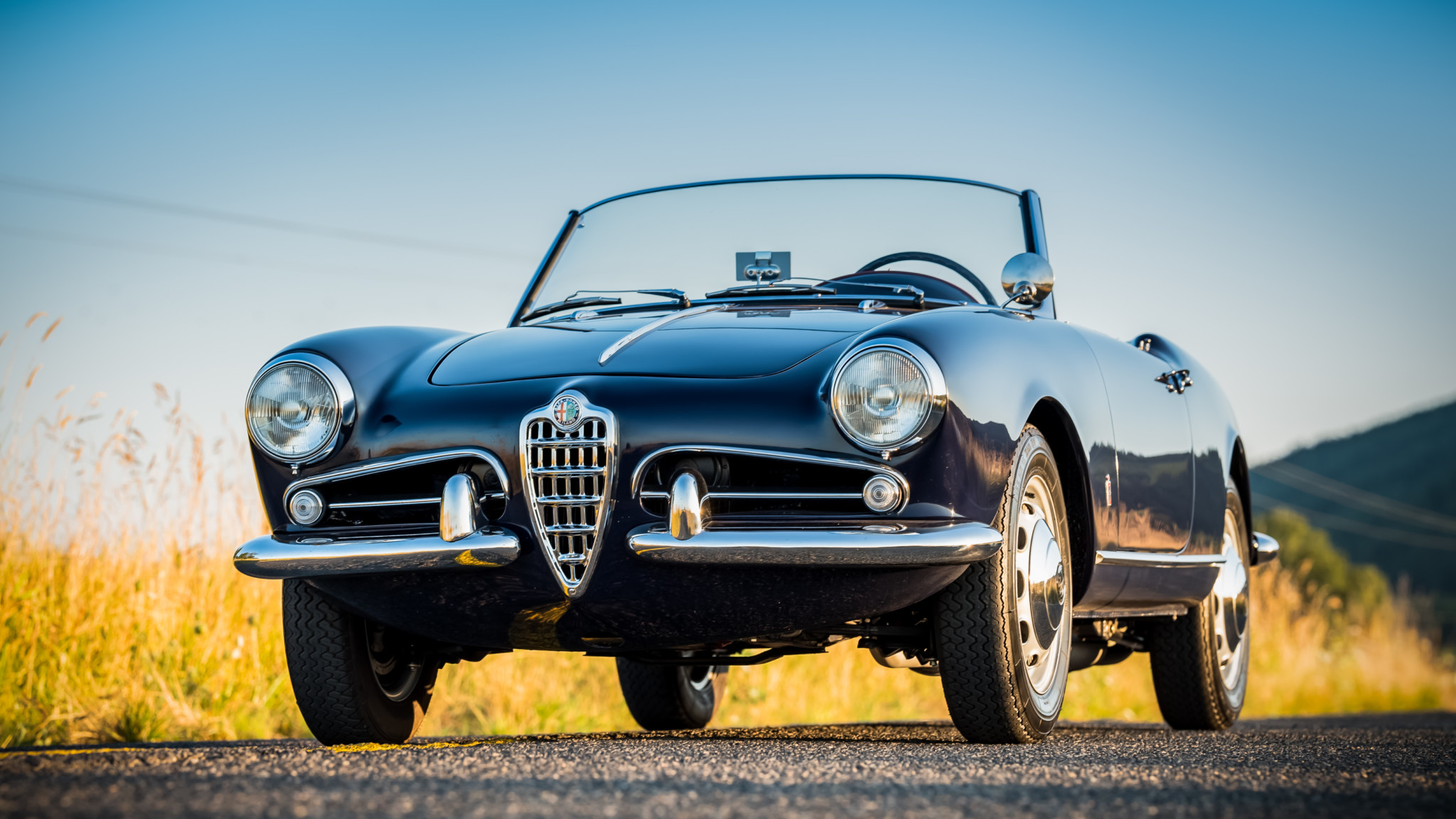 Alfa Romeo Giulietta Spider Wallpapers