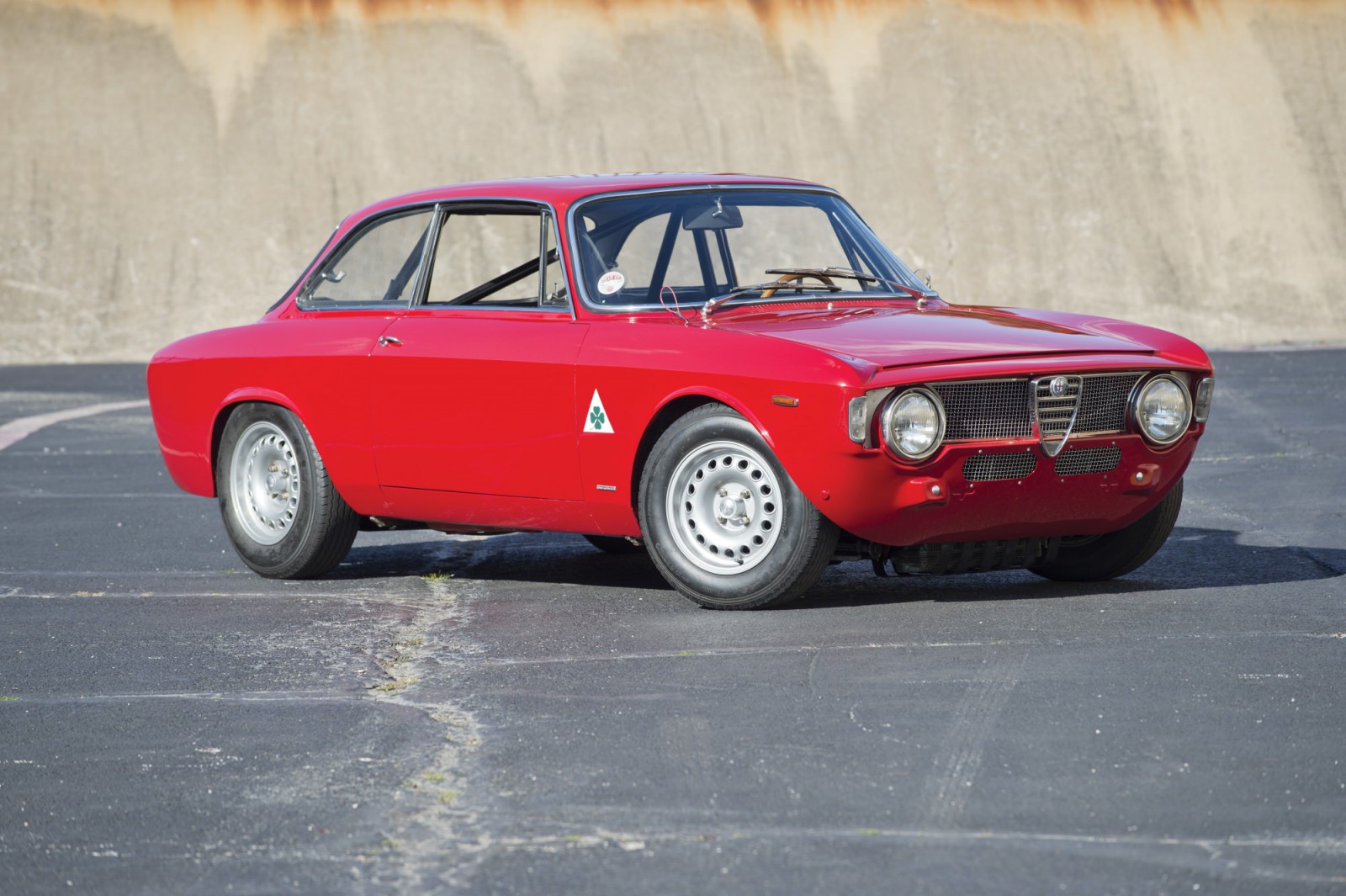 Alfa Romeo Giulietta Sprint Wallpapers