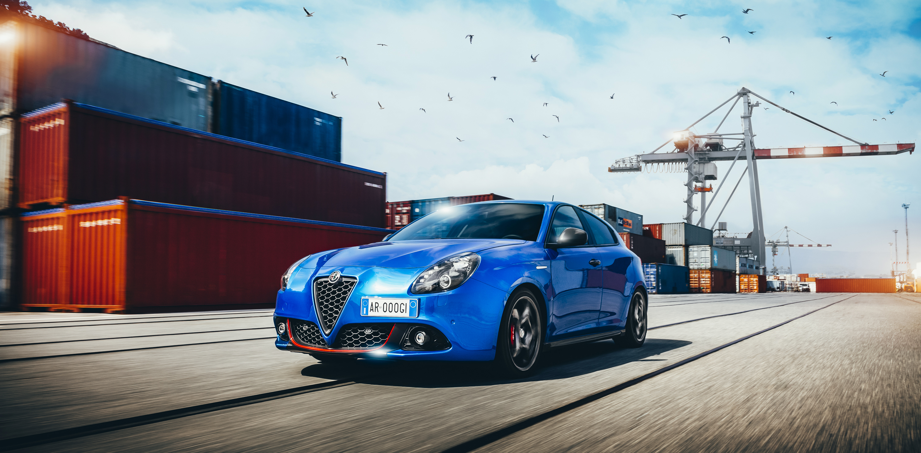 Alfa Romeo Giulietta Sprint Wallpapers