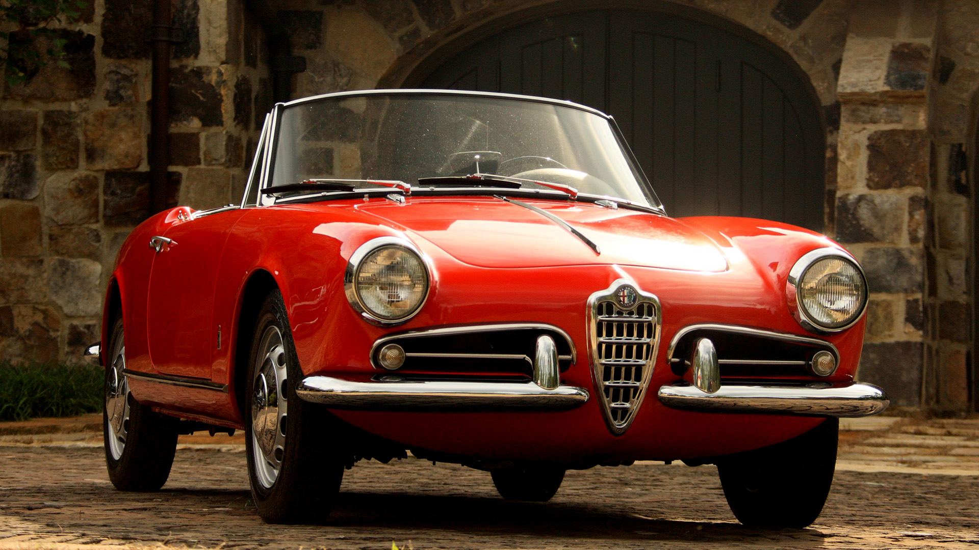 Alfa Romeo Giulietta Sprint Wallpapers