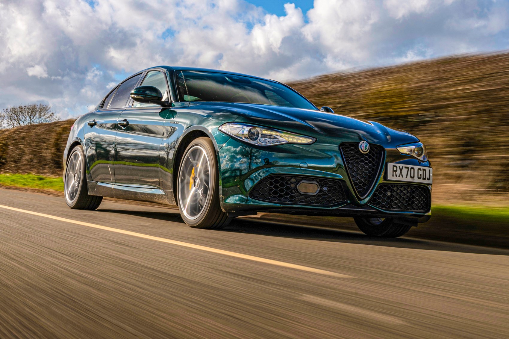 Alfa Romeo Giulietta Veloce Wallpapers