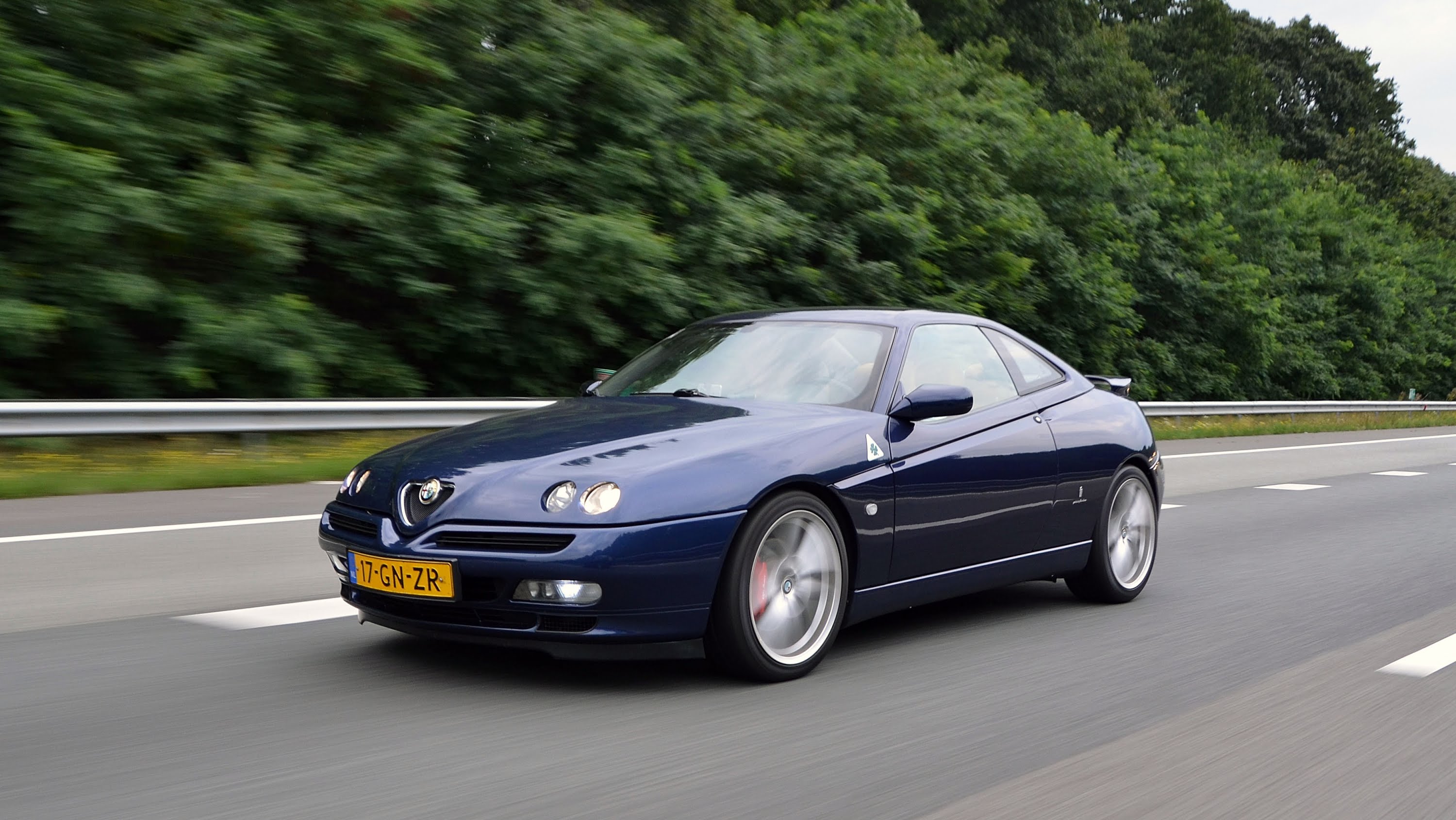 Alfa Romeo Gtv Spider Wallpapers