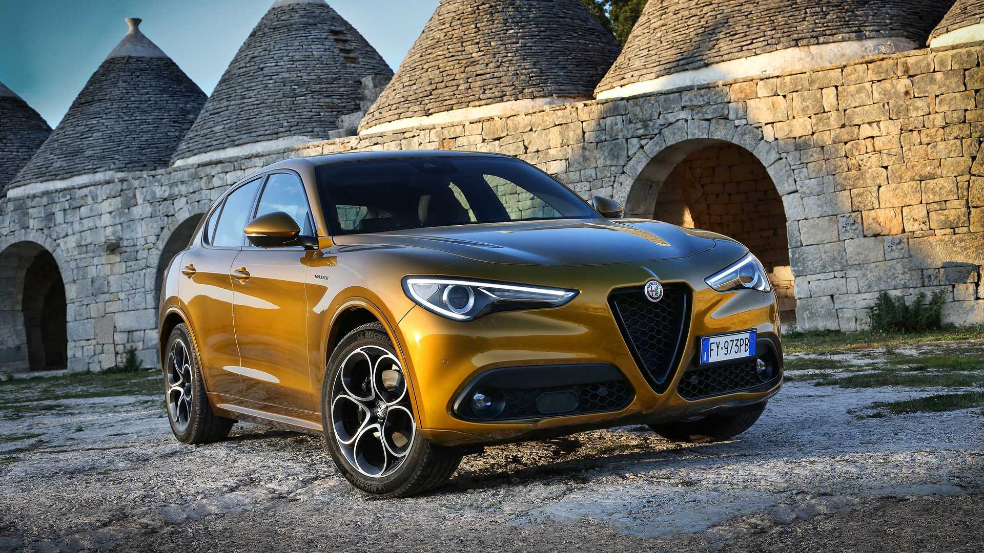 Alfa Romeo Stelvio B-Tech Wallpapers