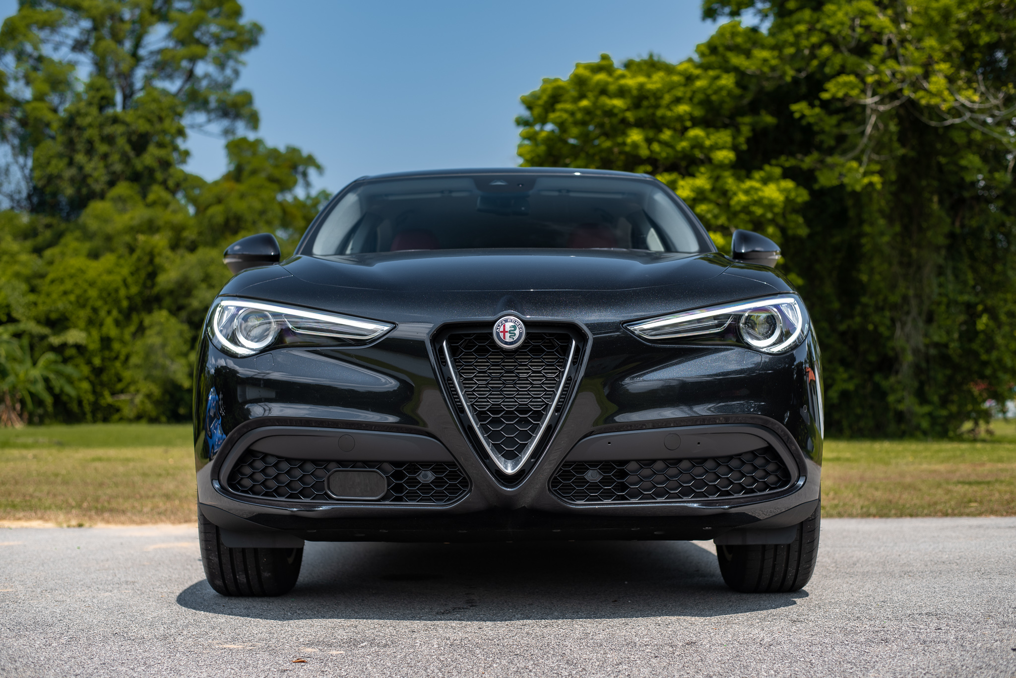 Alfa Romeo Stelvio B-Tech Wallpapers