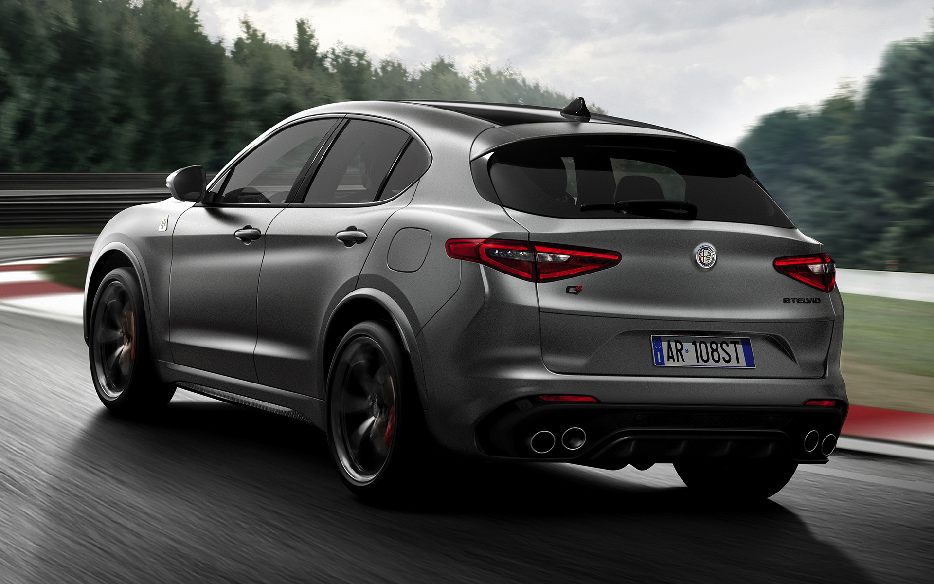 Alfa Romeo Stelvio Quadrifoglio Wallpapers