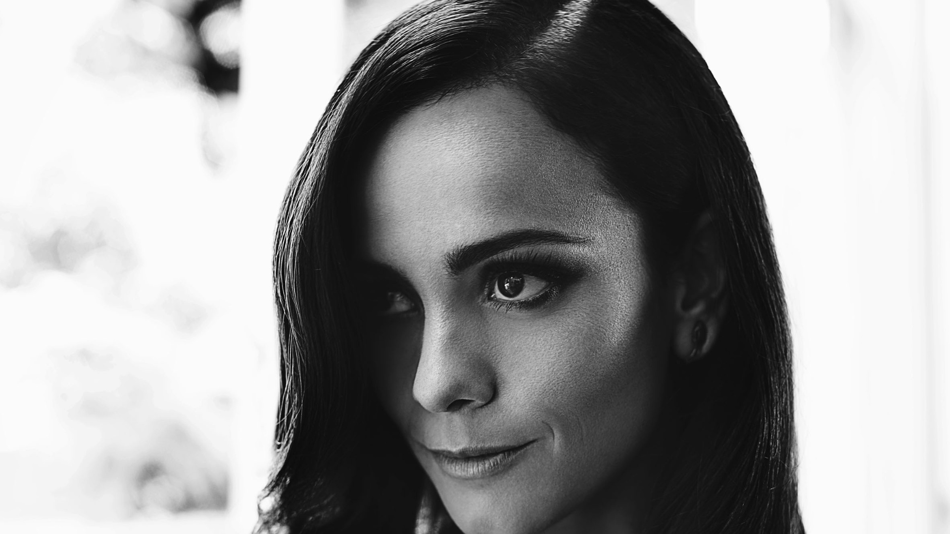 Alice Braga Hd Queen Of The South Wallpapers